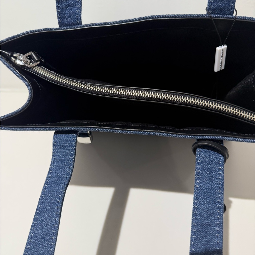 NWT Marc Jacobs denim tote bag - Picture 3 of 3